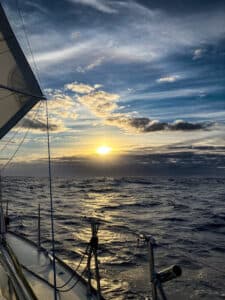 Segelyacht auf dem Atlantik