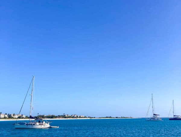 Ankerplatz auf dem Törn von Guadeloupe nach Saint Martin - Karibik 2026